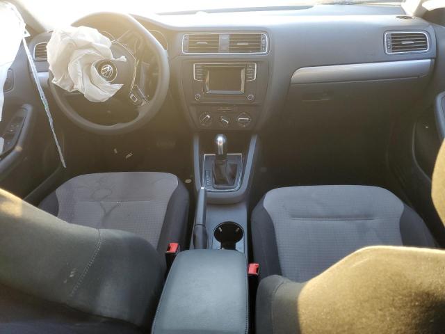 Photo 8 from auction – 2017 VOLKSWAGEN JETTA S with VIN 3VW2B7AJ8HM236999