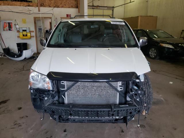 Photo 5 from auction – 2012 CHRYSLER TOWN & COU with VIN 2C4RC1CG2CR415912