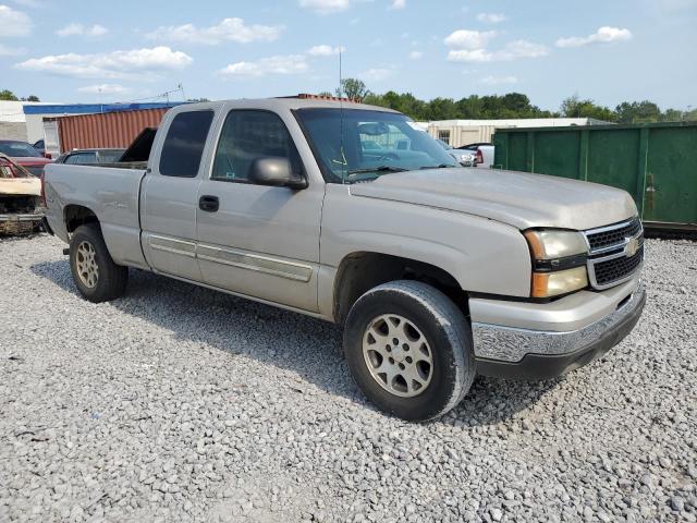 Photo 4 from auction – 2006 CHEVROLET SILVERADO with VIN 1GCEK19V96Z218673