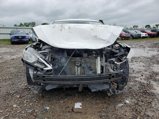 Photo 5 from auction – 2017 NISSAN SENTRA S with VIN 3N1AB7AP9HY317993
