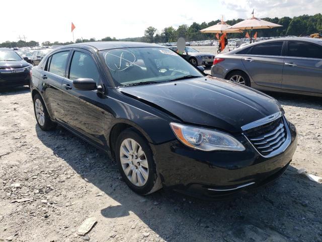 Снимка 4 от търг – 2014 CHRYSLER 200 LX с VIN 1C3CCBAB3EN210431