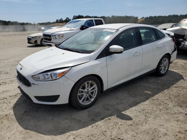 FORD FOCUS SE 2015 with VIN 1FADP3F26FL324929 - Photo from auction