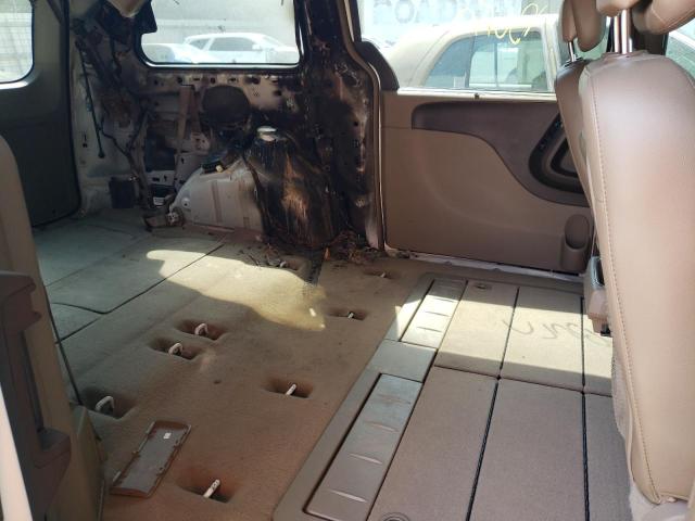 Photo 10 from auction – 2012 CHRYSLER TOWN & COU with VIN 2C4RC1CG7CR175983