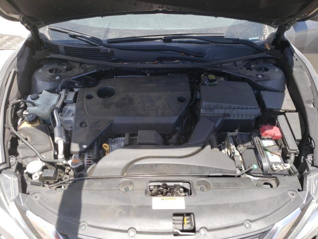Photo 11 from auction – 2017 NISSAN ALTIMA 2.5 with VIN 1N4AL3AP1HC217162