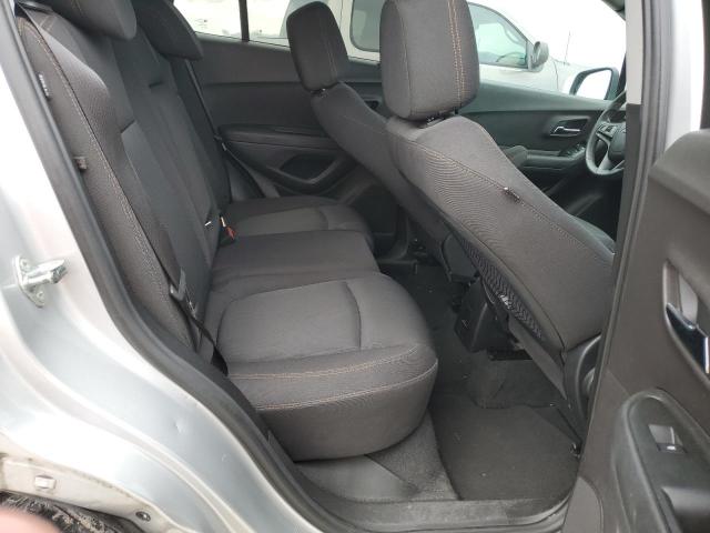 Photo 11 from auction – 2017 CHEVROLET TRAX with VIN 3GNCJPSB4HL171437