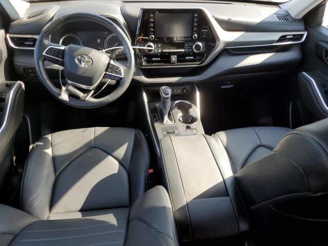 Photo 8 from auction – 2022 TOYOTA HIGHLANDER with VIN 5TDGZRAH0NS110421