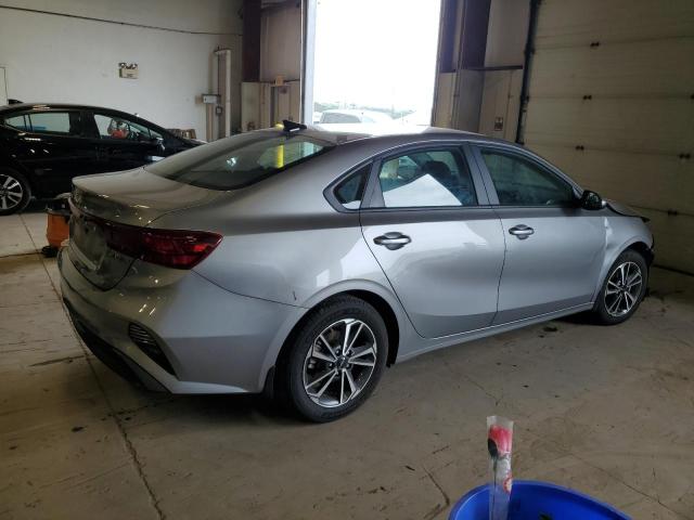 Photo 3 from auction – 2022 KIA FORTE FE with VIN 3KPF24AD8NE442181
