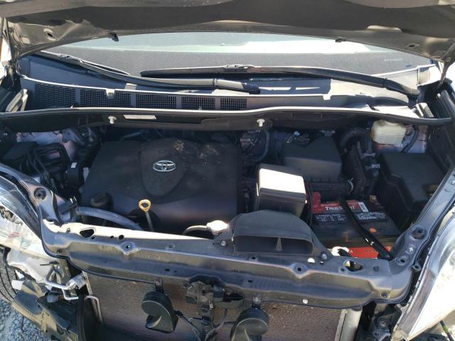 Photo 12 from auction – 2017 TOYOTA SIENNA XLE with VIN 5TDYZ3DC5HS805046