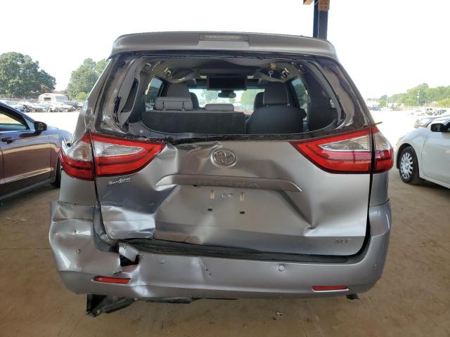Photo 6 from auction – 2017 TOYOTA SIENNA XLE with VIN 5TDYZ3DCXHS868563