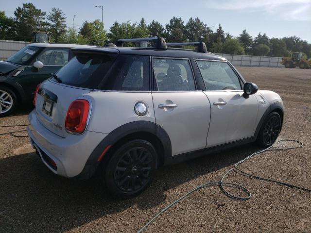 Photo 3 from auction – 2016 MINI COOPER S with VIN WMWXU3C50G2D30327