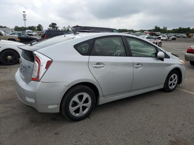Photo 3 from auction – 2012 TOYOTA PRIUS with VIN JTDKN3DU7C5465004