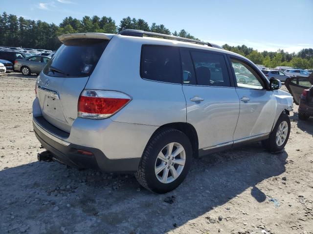 Photo 3 from auction – 2011 TOYOTA HIGHLANDER with VIN 5TDBK3EH2BS079626