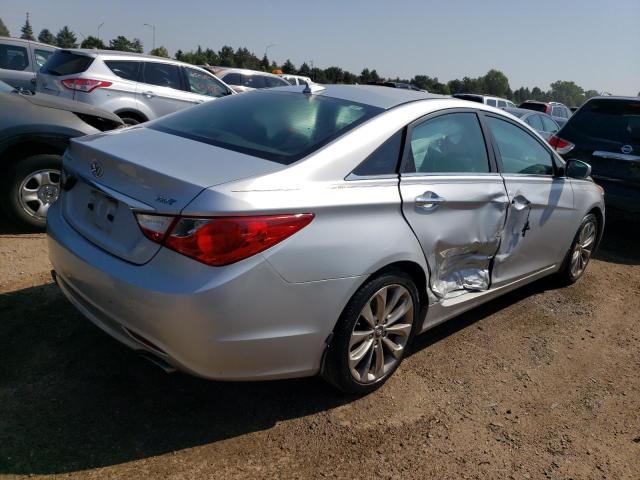 Photo 3 from auction – 2012 HYUNDAI SONATA SE with VIN 5NPEC4AB9CH387000