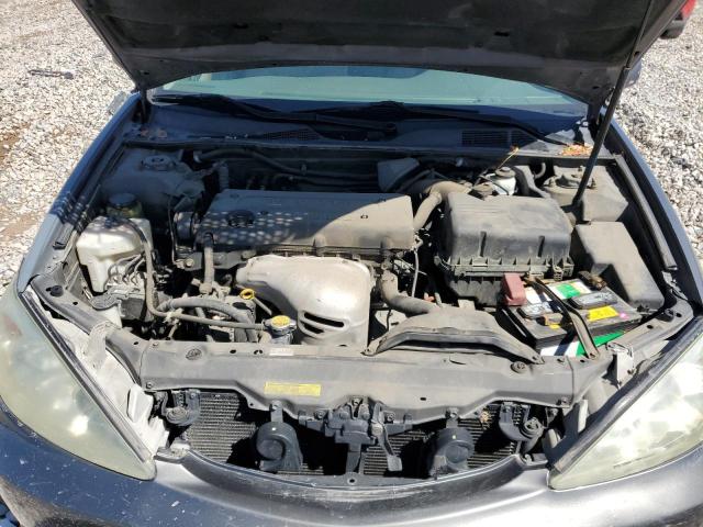 Photo 11 from auction – 2004 TOYOTA CAMRY with VIN 4T1BE30K54U810778