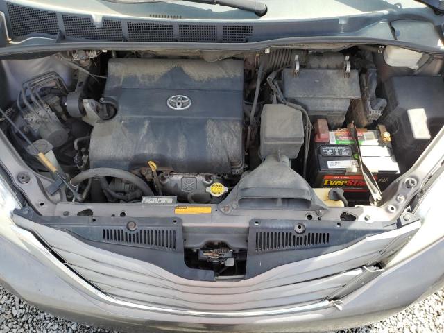 Photo 12 from auction – 2012 TOYOTA SIENNA XLE with VIN 5TDYK3DC9CS233721