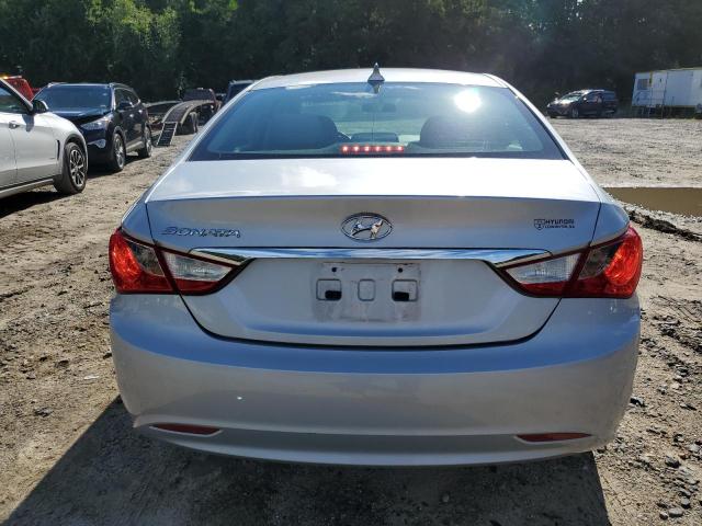 Photo 6 from auction – 2011 HYUNDAI SONATA with VIN 5NPEB4AC4BH167550