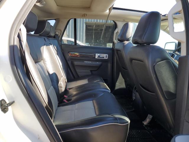 Photo 11 from auction – 2008 LINCOLN MKX with VIN 2LMDU68CX8BJ07378