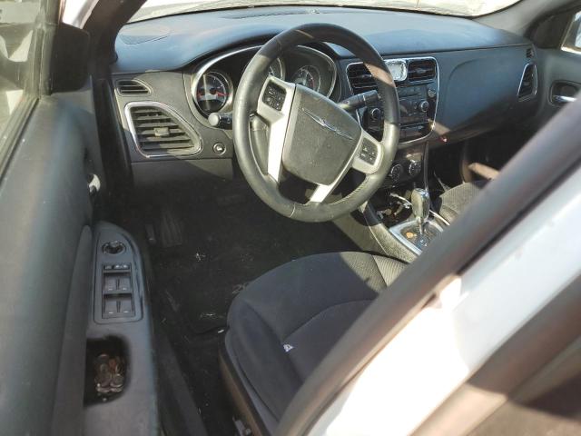 Photo 8 from auction – 2013 CHRYSLER 200 TOURIN with VIN 1C3CCBBB1DN694080