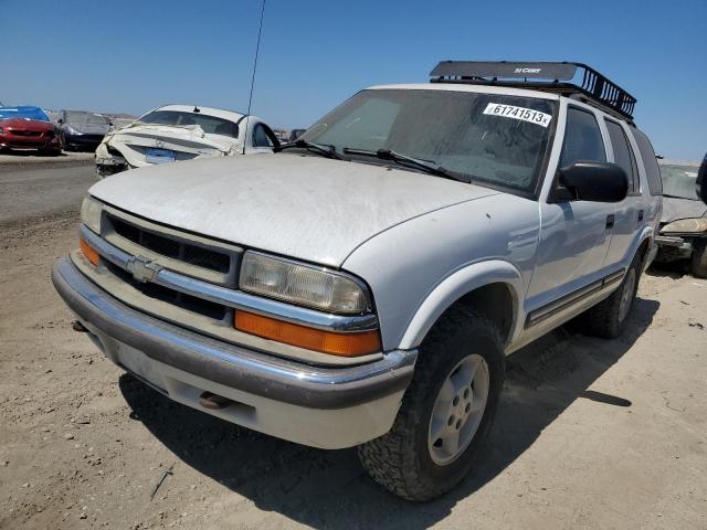Photo 1 from auction – 2000 CHEVROLET BLAZER with VIN 1GNDT13W8Y2322858