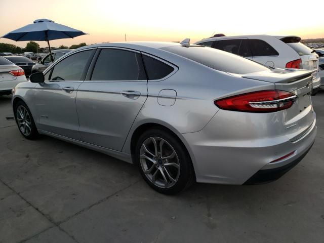 Photo 2 from auction – 2019 FORD FUSION TIT with VIN 3FA6P0RU6KR117232