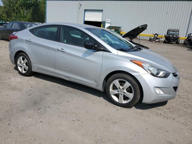 Photo 4 from auction – 2012 HYUNDAI ELANTRA GL with VIN 5NPDH4AE8CH062748