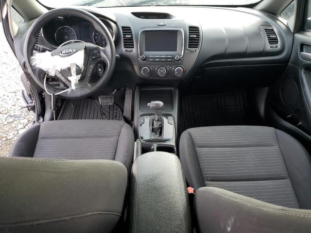 Photo 8 from auction – 2018 KIA FORTE LX with VIN 3KPFL4A77JE257086