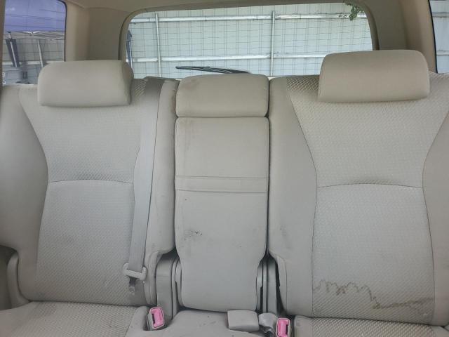 Снимка 10 от търг – 2006 TOYOTA HIGHLANDER с VIN JTEGP21A760092001