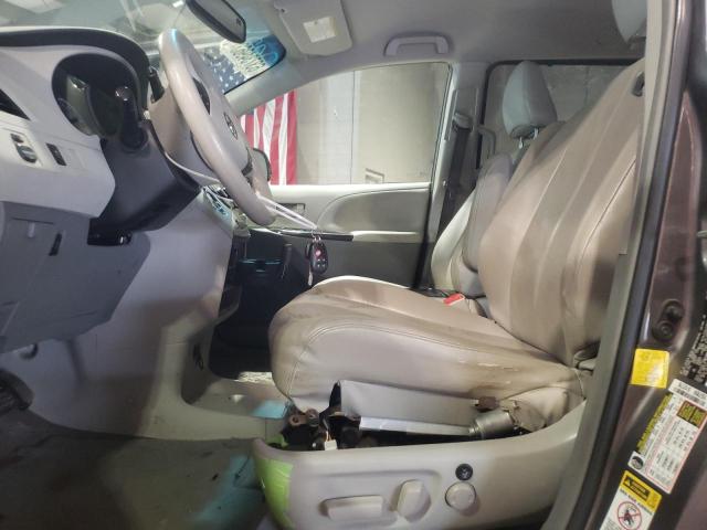 Photo 7 from auction – 2012 TOYOTA SIENNA LE with VIN 5TDKK3DC6CS262325