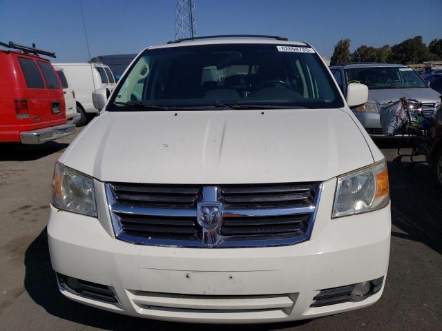 Photo 5 from auction – 2010 DODGE GRAND CARA with VIN 2D4RN5D13AR211759