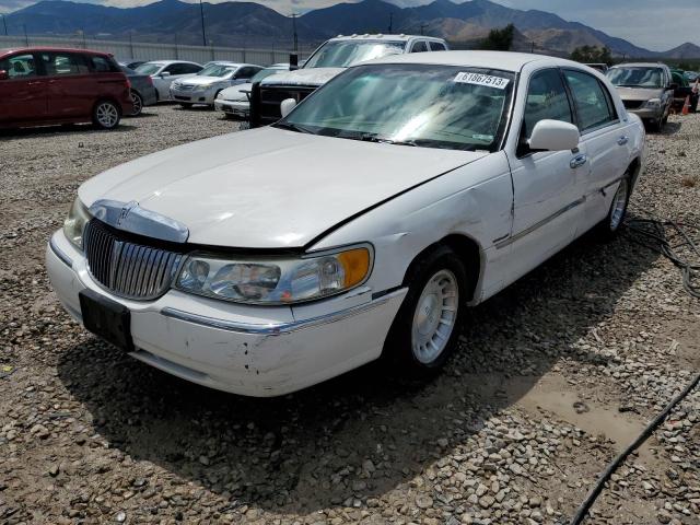 Photo 1 from auction – 2001 LINCOLN TOWN CAR E with VIN 1LNHM81W21Y706717