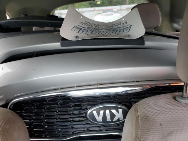 Photo 10 from auction – 2014 KIA SORENTO LX with VIN 5XYKT3A67EG494945