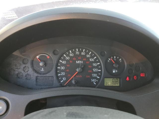 Photo 9 from auction – 2005 FORD FOCUS with VIN 3FAFP31N05R136434
