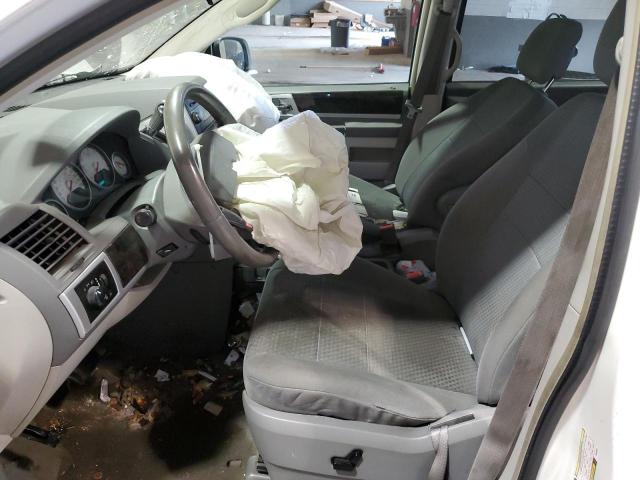 Photo 7 from auction – 2010 DODGE GRAND CARA with VIN 2D4RN5D13AR409404