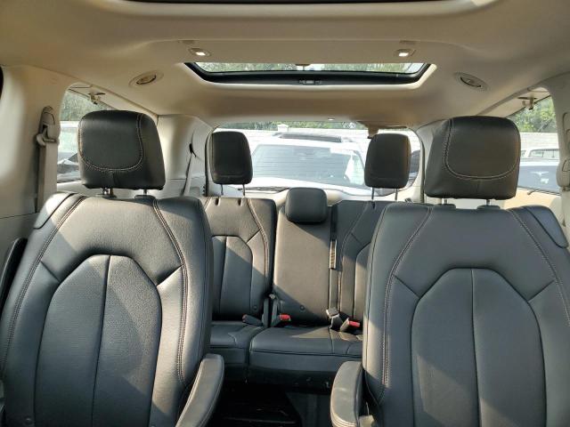 Снимка 10 от търг – 2018 CHRYSLER PACIFICA T с VIN 2C4RC1EG6JR352677
