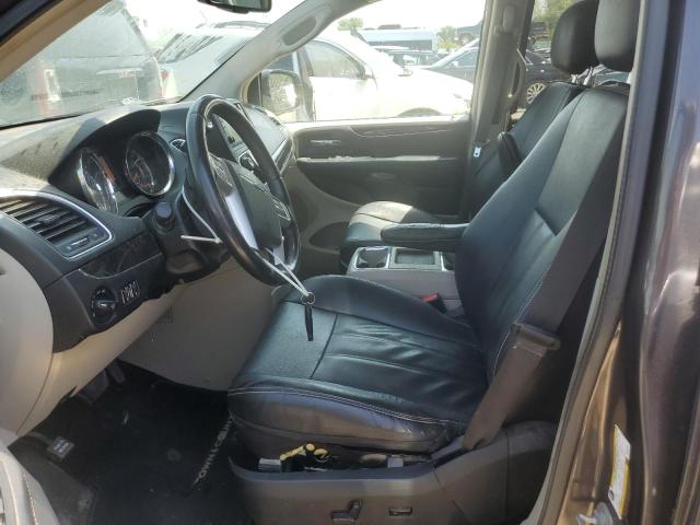 Photo 7 from auction – 2015 CHRYSLER TOWN & COU with VIN 2C4RC1BG4FR525737