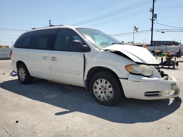 Photo 4 from auction – 2006 CHRYSLER TOWN & COU with VIN 2A4GP44R96R687675