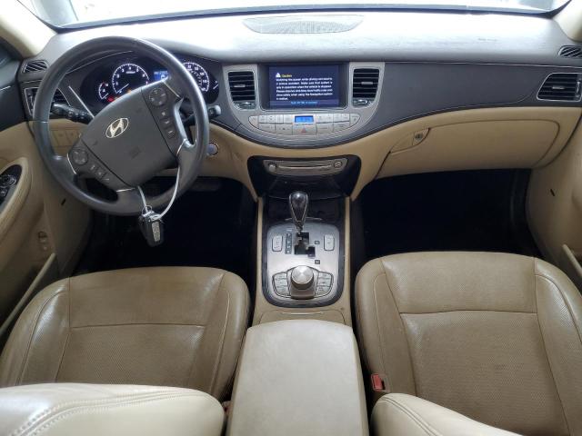 Photo 8 from auction – 2010 HYUNDAI GENESIS 3. with VIN KMHGC4DE4AU101731