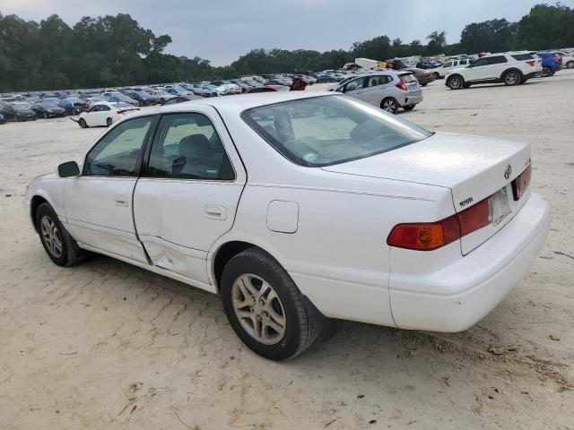 Photo 2 from auction – 2000 TOYOTA CAMRY CE with VIN 4T1BG28K8YU738070