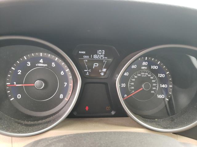 Photo 9 from auction – 2012 HYUNDAI ELANTRA GL with VIN 5NPDH4AE7CH071960