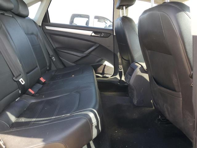 Photo 10 from auction – 2012 VOLKSWAGEN PASSAT SE with VIN 1VWBP7A32CC035211