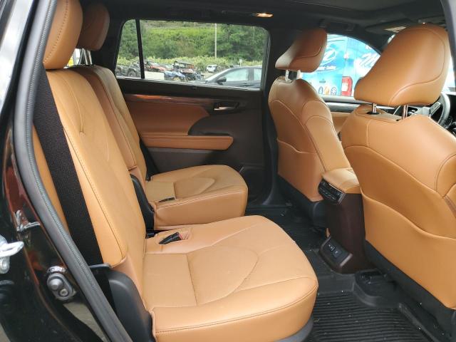 Photo 11 from auction – 2022 TOYOTA HIGHLANDER with VIN 5TDFZRBH8NS175107