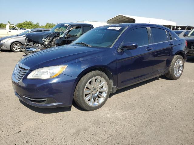 CHRYSLER 200 LX 2013 with VIN 1C3CCBABXDN647986 - Photo from auction