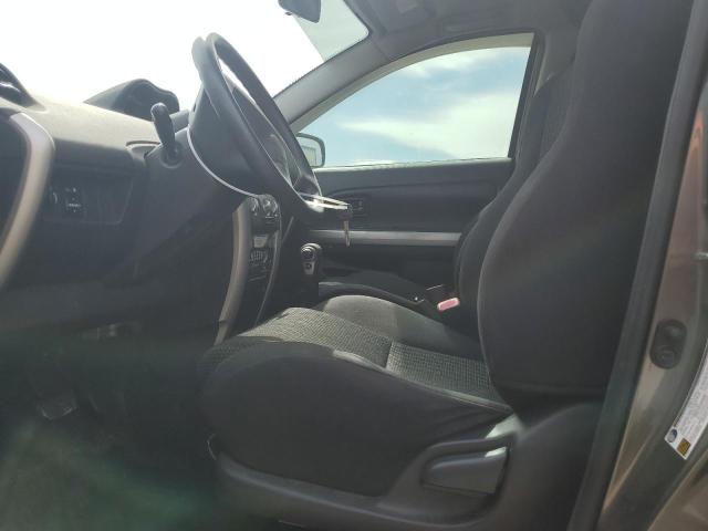 Photo 7 from auction – 2005 TOYOTA SCION XA with VIN JTKKT624750107677