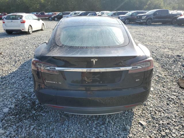 Photo 6 from auction – 2013 TESLA MODEL S with VIN 5YJSA1CG8DFP17421