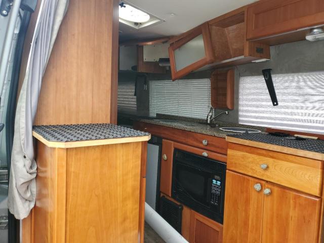 Photo 6 from auction – 2010 FREIGHTLINER SPRINTER 3 with VIN WDYPF4CC0A5462271
