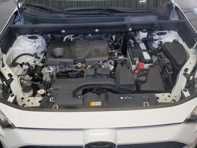 Photo 12 from auction – 2022 TOYOTA RAV4 XLE with VIN 2T3W1RFV4NC181011