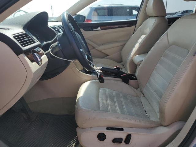Photo 7 from auction – 2012 VOLKSWAGEN PASSAT SEL with VIN 1VWCN7A31CC054813
