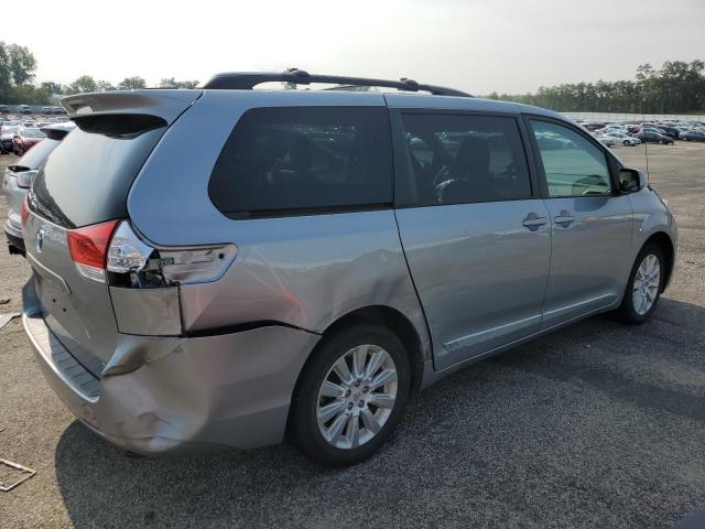 Photo 3 from auction – 2013 TOYOTA SIENNA XLE with VIN 5TDDK3DC3DS052338
