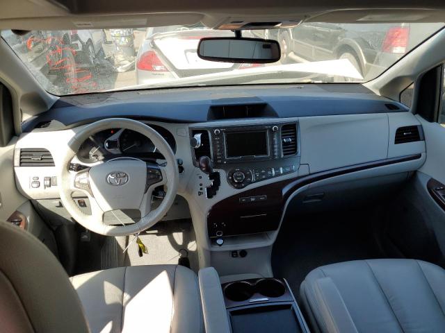 Photo 8 from auction – 2011 TOYOTA SIENNA XLE with VIN 5TDDK3DC0BS015812
