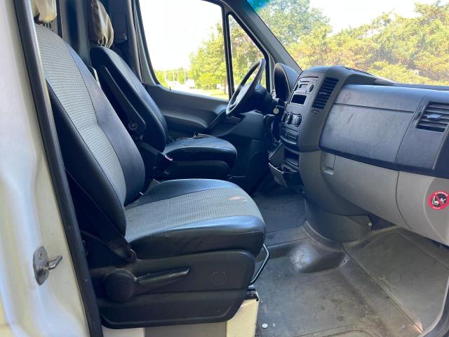 Photo 5 from auction – 2008 DODGE SPRINTER 2 with VIN WD0PE745185244633